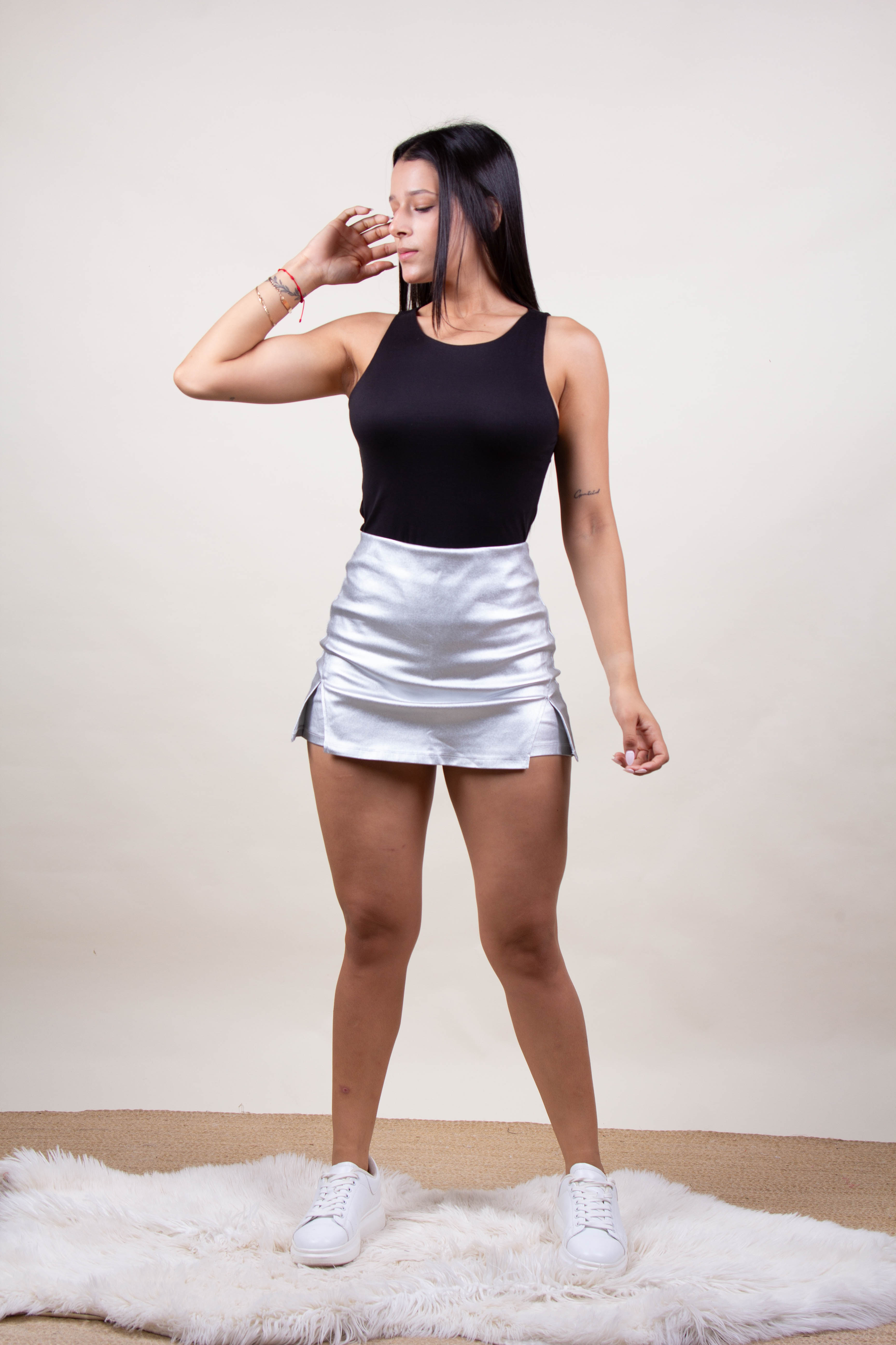 Short enagua plateada