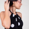 Vestido negro con lunares blancos