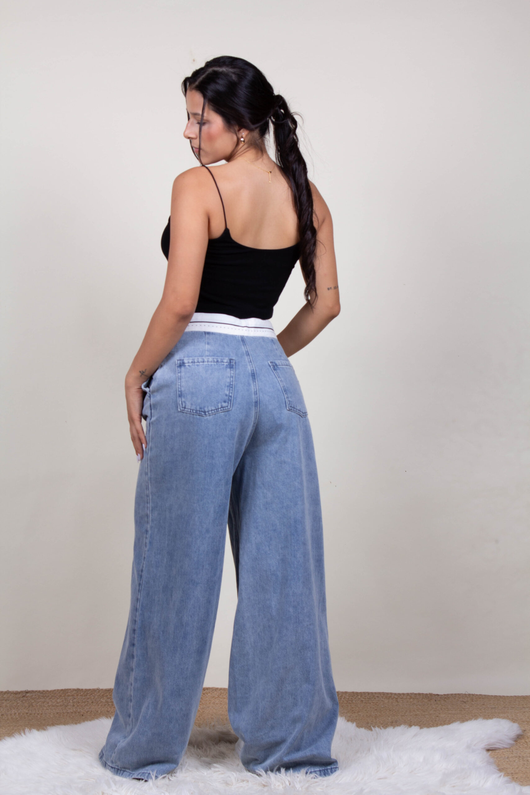 Pantalón Azul pretina blanca