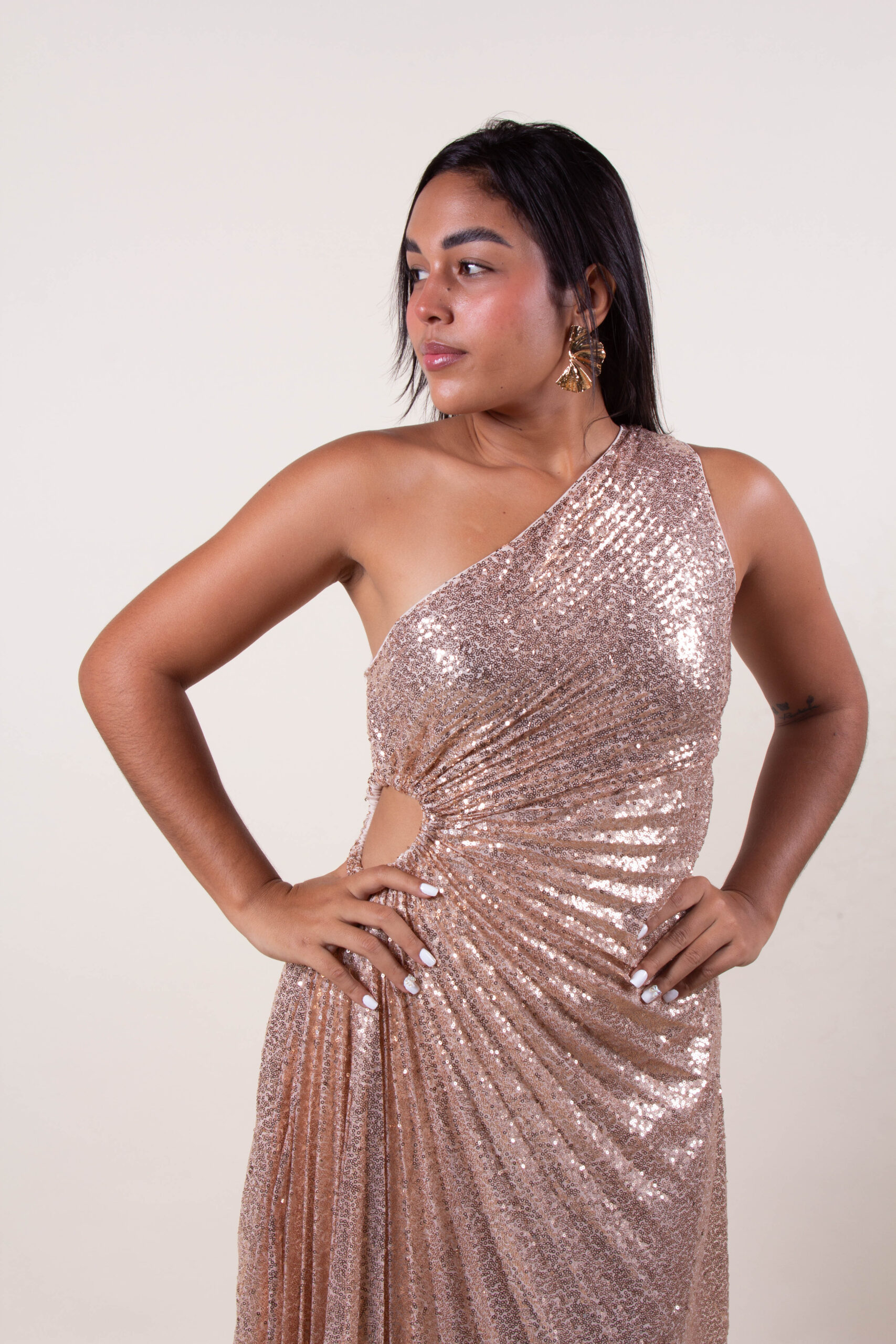 Vestido dorado lentejuelas