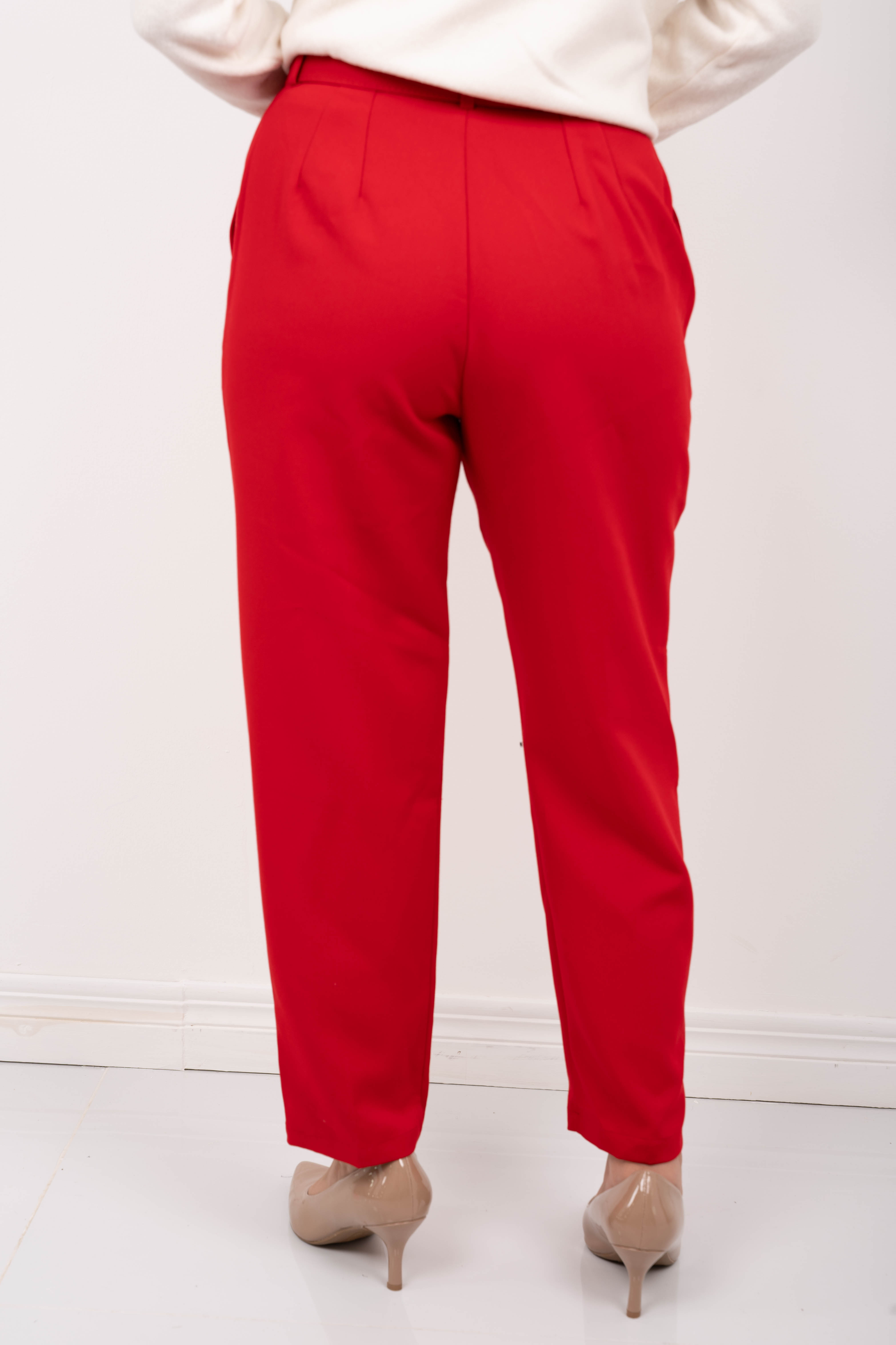 Pantalones con Cinturón