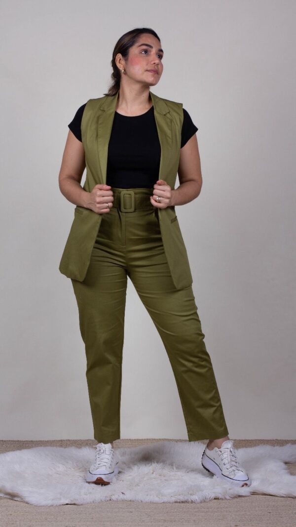 Set Pantalón y Chaleco