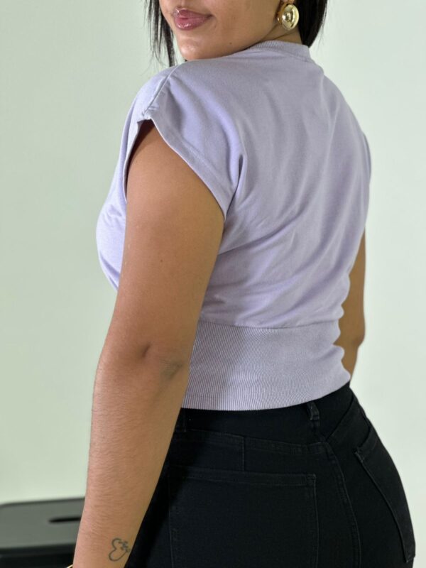 Blusa lila