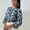 Blusa turquesa estampada